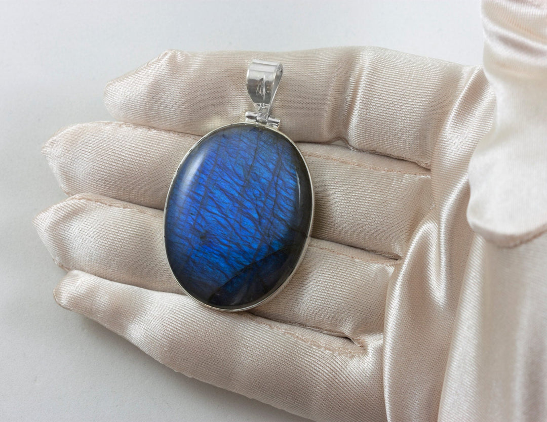 Labradorite Necklace Pendant  Sterling Silver Oval Cabachon Large Shape AAA Spyglass Designs Natural Blue Flash Clean Simple Design