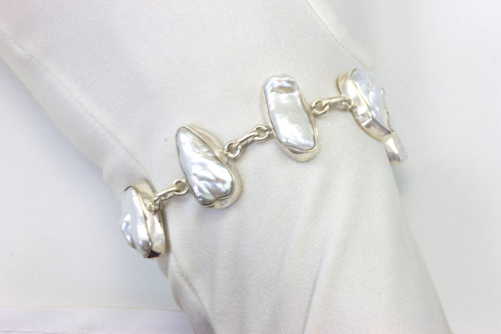 Sterling Silver Freshwater Cultured Pearl Bracelet Baroque White Adjustable Toggle Clasp 6 7 Inches Inch Bezel Set Nice Luster Elongated