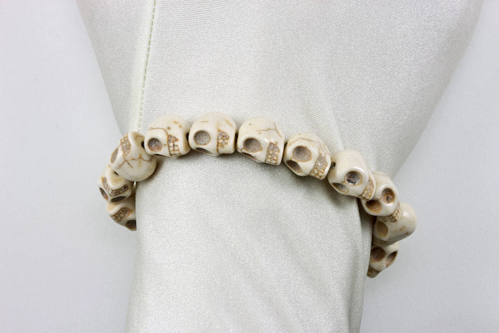 Skull Bracelet White Black Turquoise Blue Howlite Stone Skulls 7 8 Inch Man Men&
