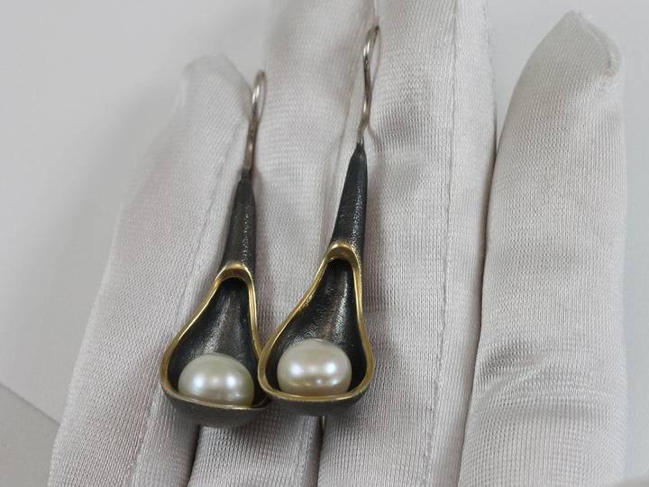 Pearl Earrings 14k solid gold and Oxidized Black Sterling Silver Freshwater Cultured Pearls Bowl Artisan Handmade Design Earthy Fluid Drops