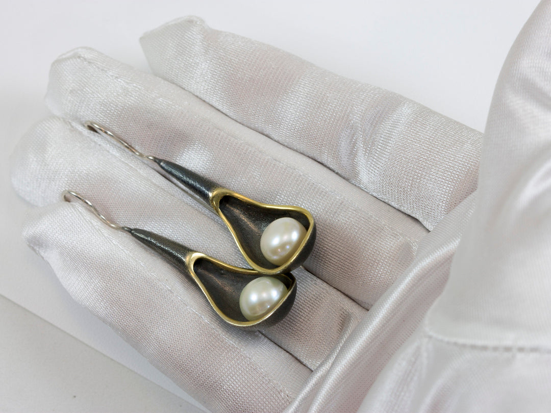 Pearl Earrings 14k solid gold and Oxidized Black Sterling Silver Freshwater Cultured Pearls Bowl Artisan Handmade Design Earthy Fluid Drops