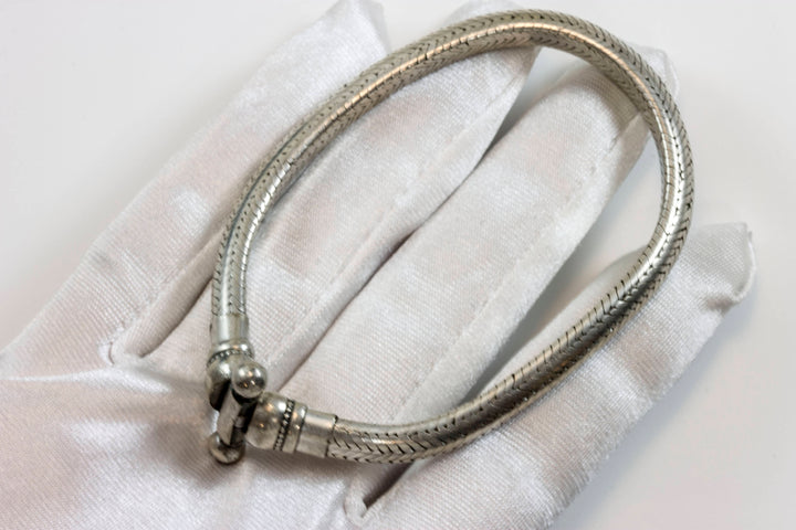 Men's Women's Silver Bracelet Tibetan Handmade Hook Clasp Large Chunky Snake Style 7 7.25 7.5 Inches special bar clasp Earthy Everyday