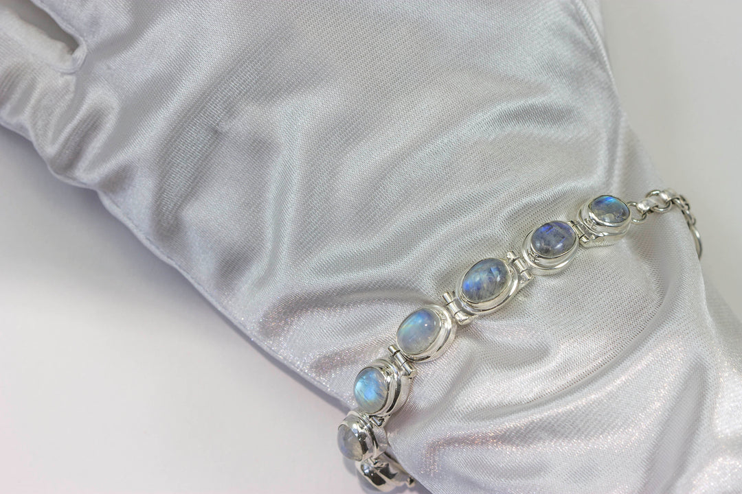 Moonstone Bracelet Bezel Set Toggle Clasp Smooth Rainbow Sterling Silver 7 8 Inches Natural Rainbow Blue Flash Smooth Adjustable